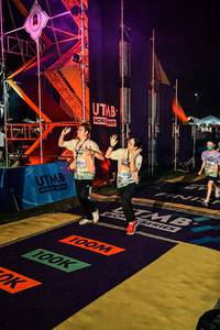 BIB: 
                            <button type="button" onclick="openModal(25252518)" class="btn btn-primary btn-sm float-right btn-popup" data-toggle="modal" data-target=".modal-high-quality">
                        <i class="fas fa-shopping-cart"></i> Add to Cart
                    </button>
                                            <button type="button" onclick="isThisMe(25252518, true)" class="btn btn-success btn-sm float-right btn-popup btn-isme hidden" data-toggle="tooltip" data-placement="bottom" title="นี่คือรูปของคุณใช่ไหม คลิกที่นี่เพื่อเอาเข้าอัลบั้ม">
                        <i class="fas fa-plus"></i> Add to album
                    </button>
                    <button type="button" onclick="isThisMe(25252518, false)" class="btn btn-warning btn-sm float-right btn-popup btn-isnotme hidden">
                        <i class="fas fa-ban"></i> Remove from album
                    </button>